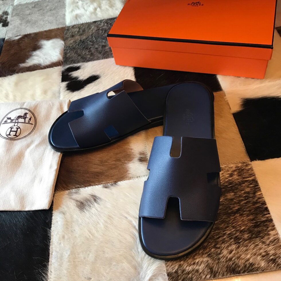 Replica Hermes Men’s Izmir Sandals In Blue Saphir Epsom Calfskin 106