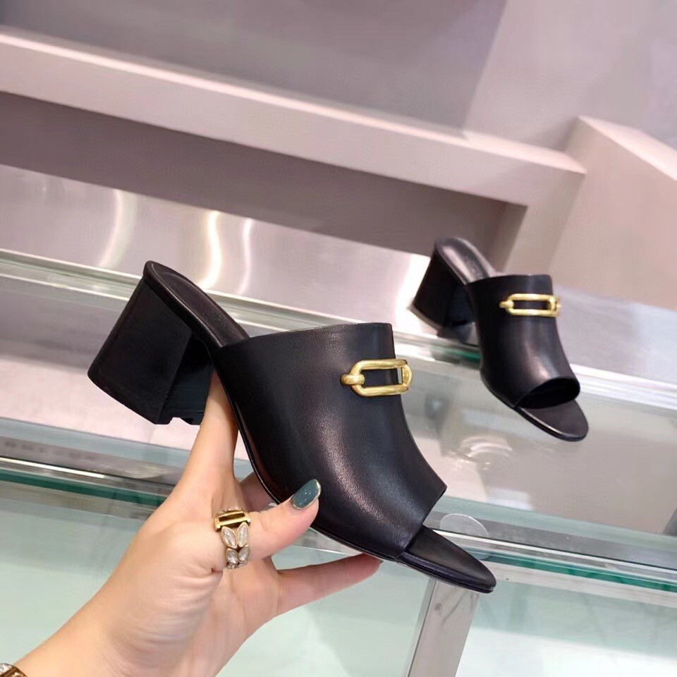 Replica Hermes Camilla Mules 60MM In Black Calfskin 108