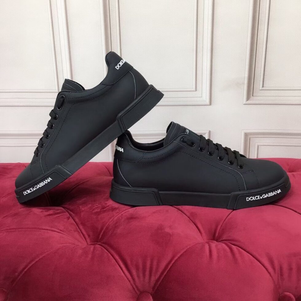 Replica Dolce & Gabbana Women’s Portofino Sneakers In Black Leather 105