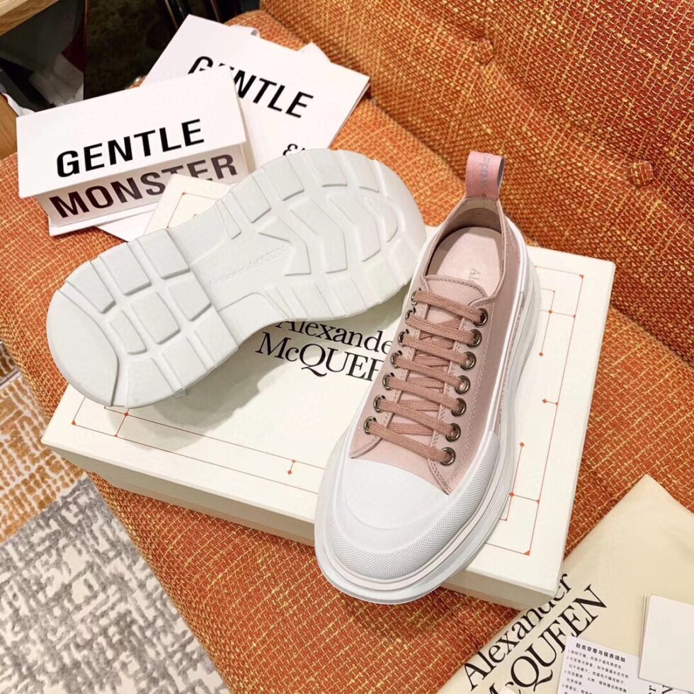 Replica Alexander McQueen Women’s Pink Tread Slick Lace Up Sneakers 111