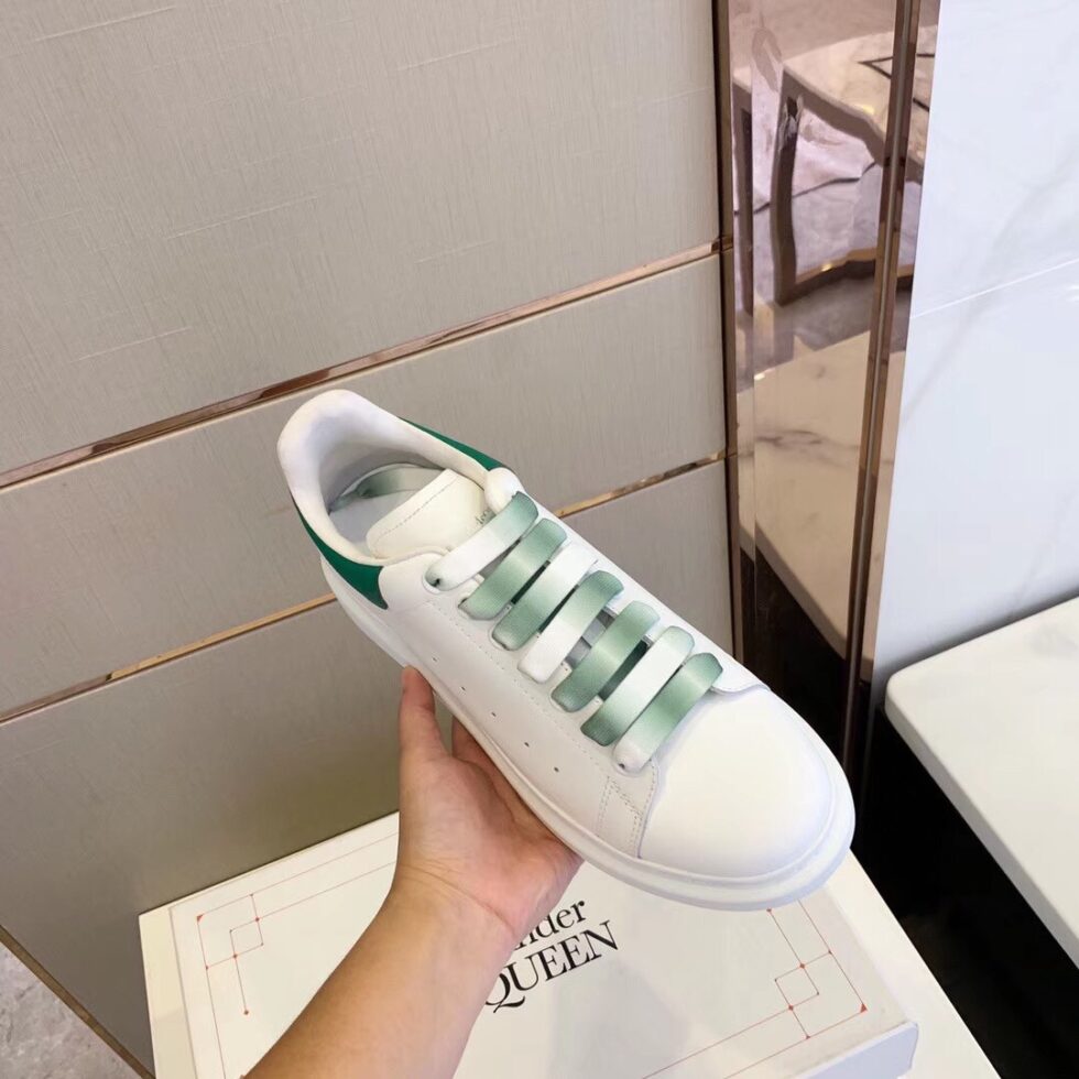 Replica Alexander McQueen Women’s Oversized Sneakers With Green Heel 106