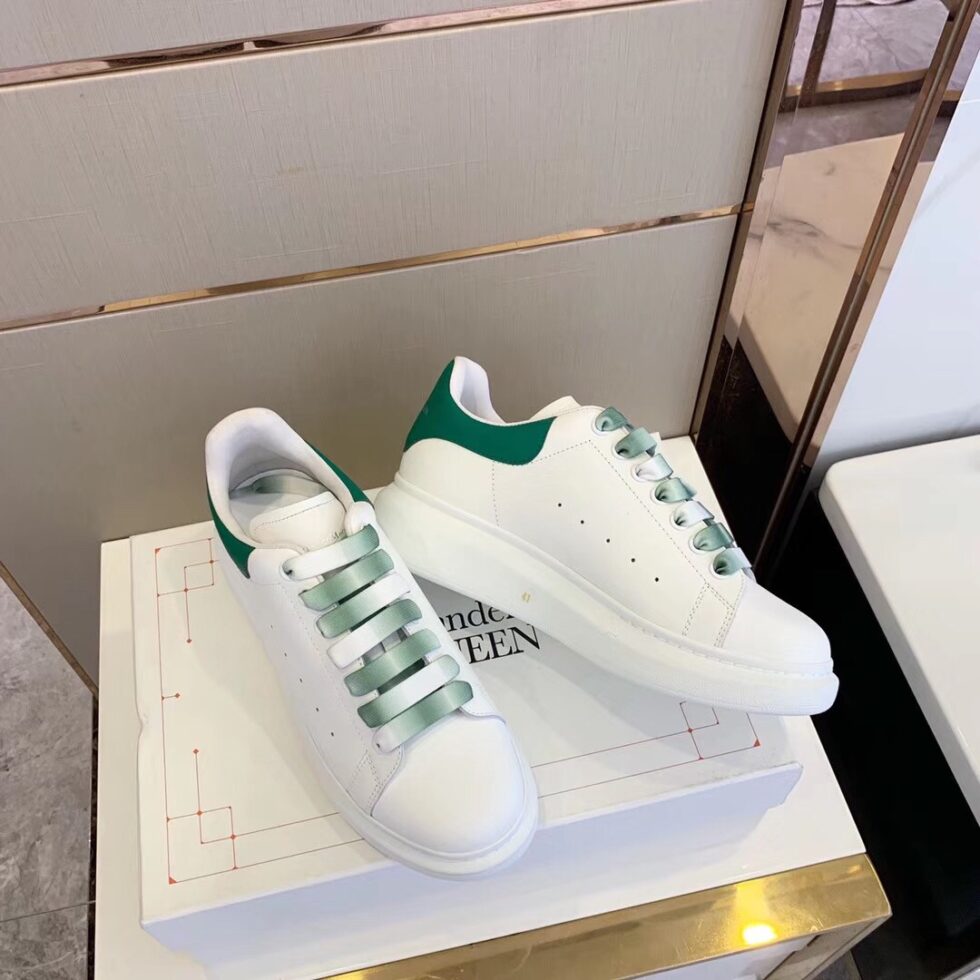 Replica Alexander McQueen Women’s Oversized Sneakers With Green Heel 109