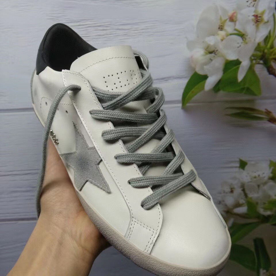 Replica Golden Goose Women’s Super-Star Sneakers With Metal Stud Lettering 105