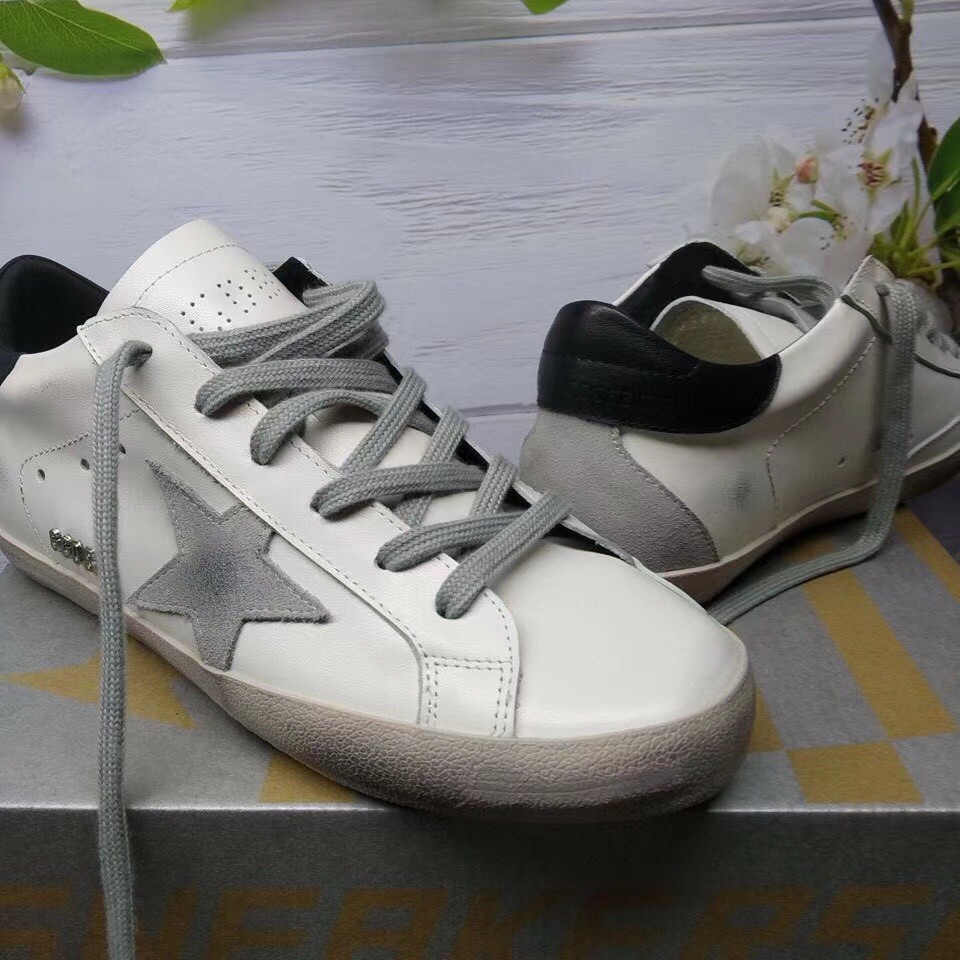 Replica Golden Goose Women’s Super-Star Sneakers With Metal Stud Lettering 110