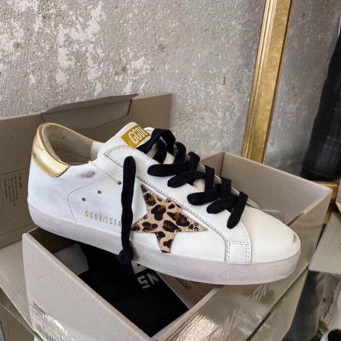 Replica Golden Goose Women’s Super-Star Sneakers with Leopard Star 106