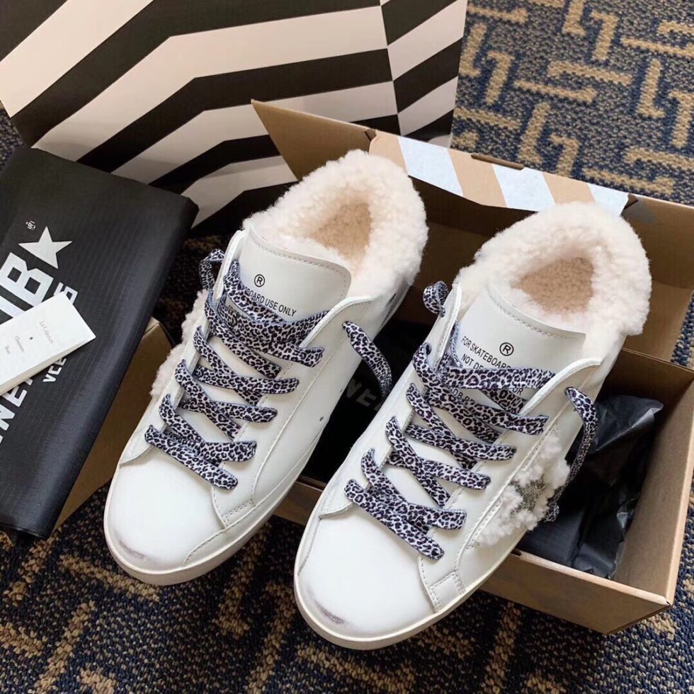 Replica Golden Goose Women’s Super-Star Shearling Sneakers with Leopard Laces 106