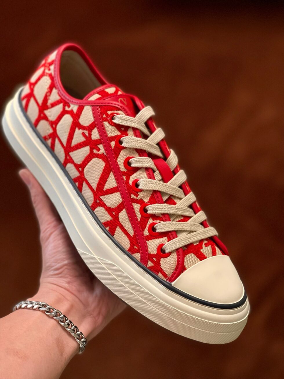 Replica Valentino Totaloop Sneakers in Red Toile Iconographe Fabric 107