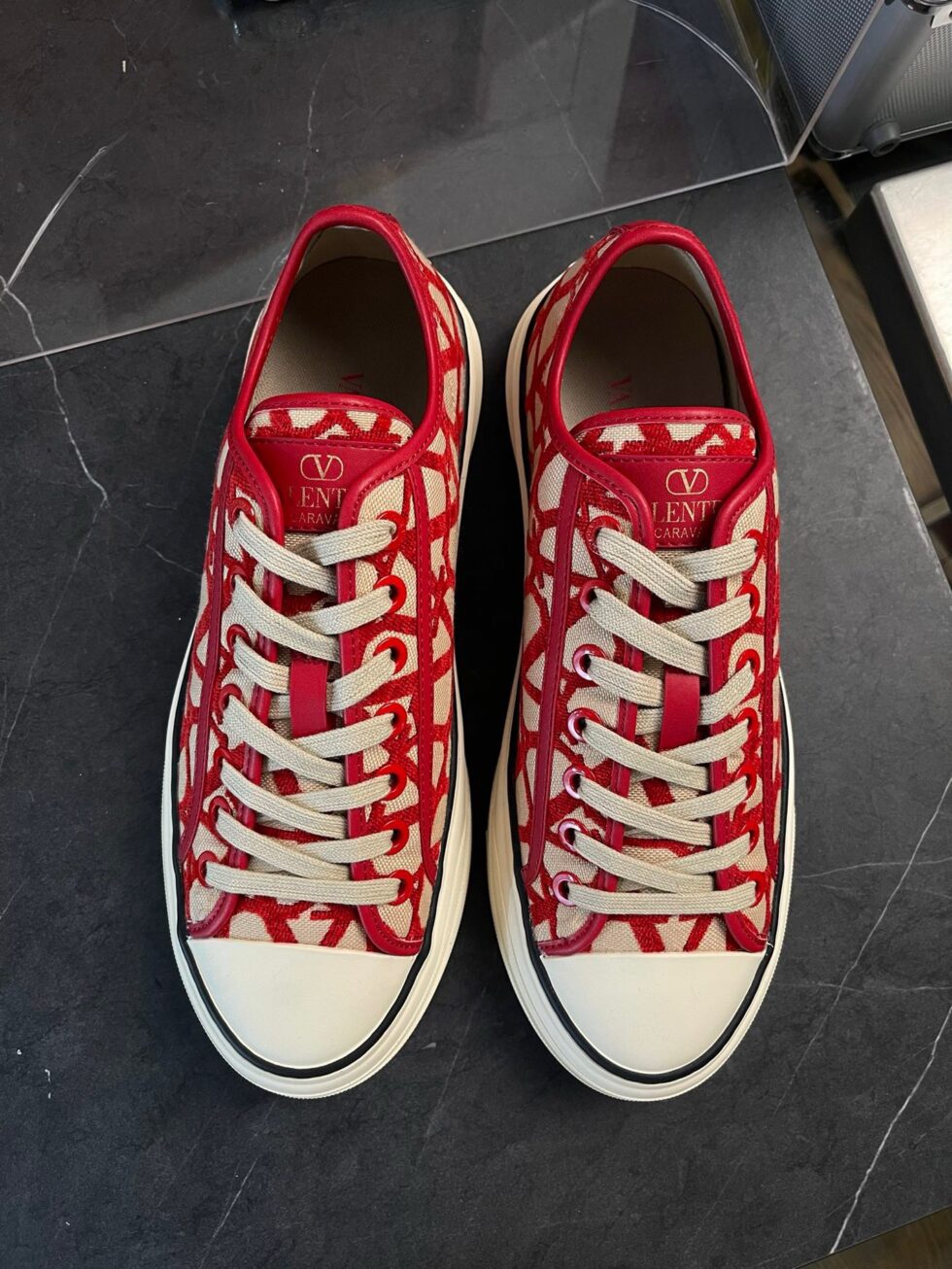 Replica Valentino Totaloop Sneakers in Red Toile Iconographe Fabric 109