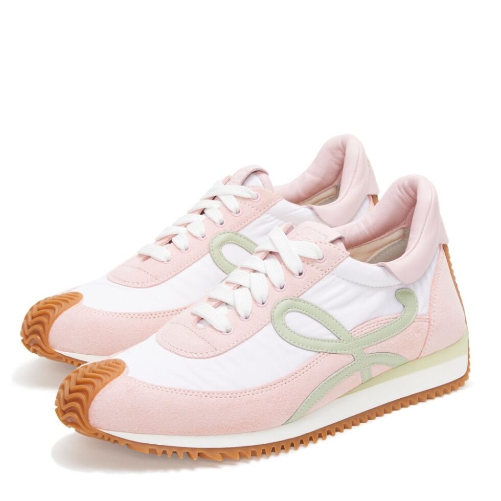 Replica Loewe Women’s Flow Runner Sneakers in White Nylon and Pink Suede 104