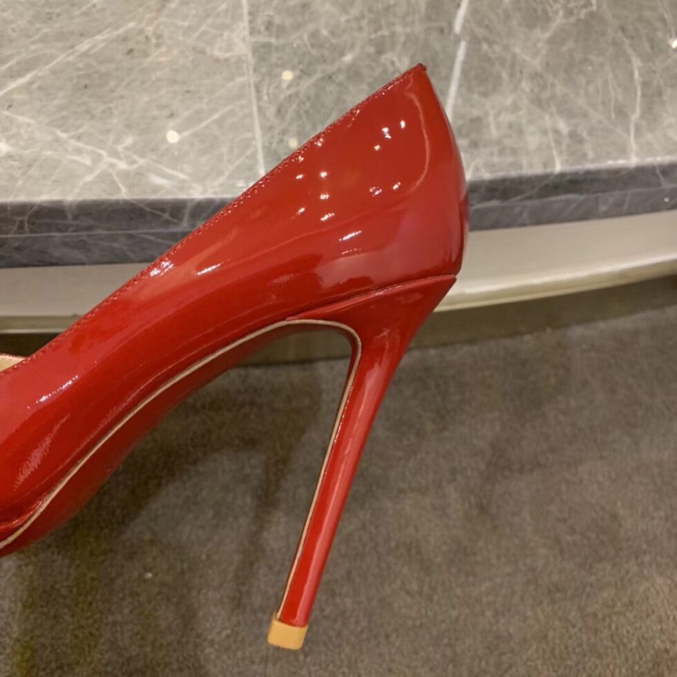 Replica Christian Louboutin Red Patent Pigalle Plato 100mm Pumps 107