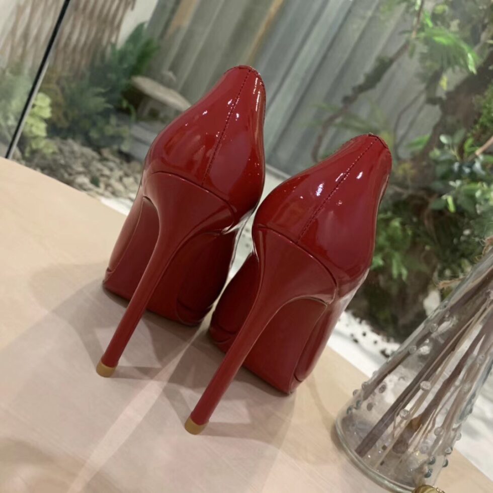 Replica Christian Louboutin Red Patent Pigalle Plato 100mm Pumps 110