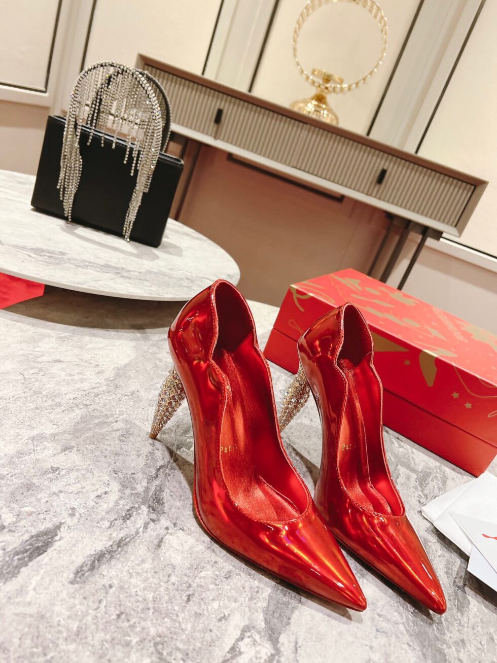 Replica Christian Louboutin Lipstrass Pumps 100mm In Red Patent Leather 105