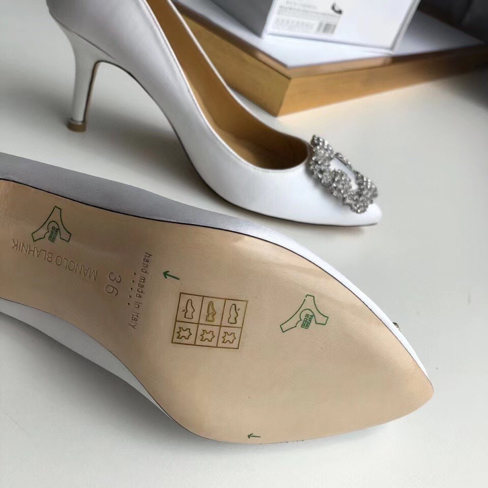 Replica Manolo Blahnik Hangisi 70 Pumps In White Satin 105