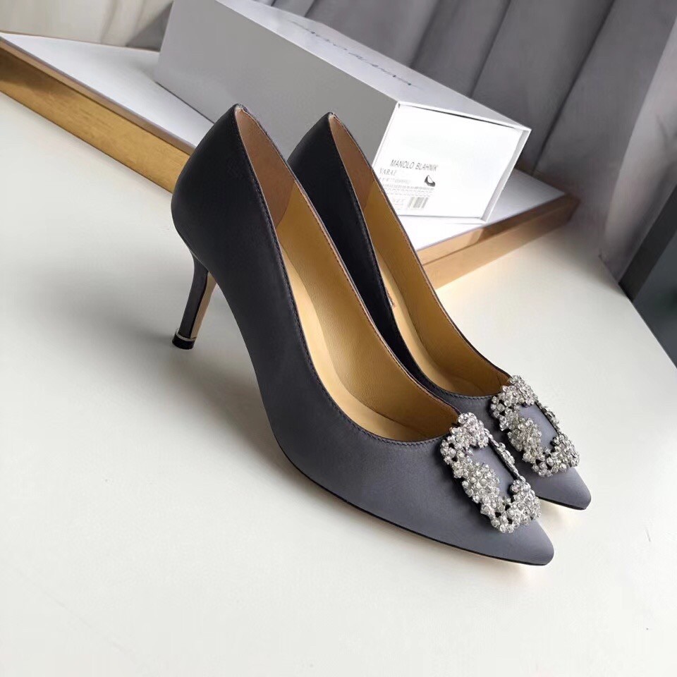 Replica Manolo Blahnik Hangisi 70 Pumps In Grey Satin 105