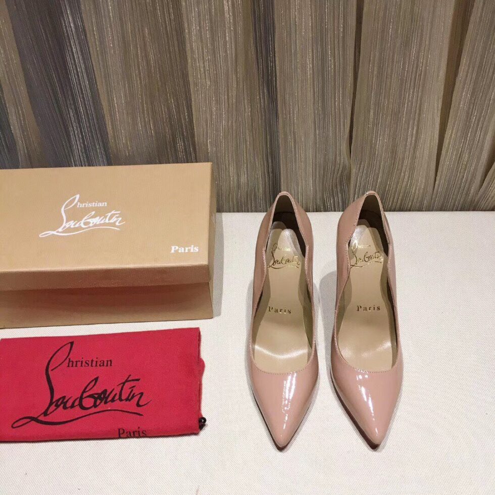 Replica Christian Louboutin Nude Patent Hot Chick 100mm Pumps 108