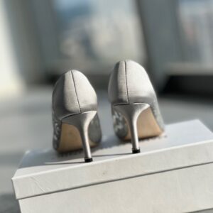 Replica Manolo Blahnik Hangisi 70 Pumps In Grey Lace 2