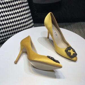 Replica Manolo Blahnik Hangisi 105 Pumps In Yellow Satin 2