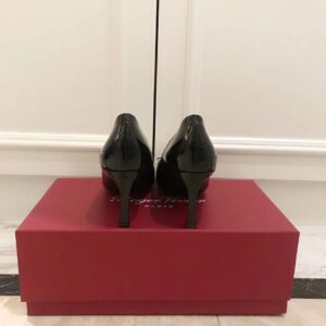 Replica Roger Vivier Belle Vivier Trompette 70mm Pumps In Black Patent 2