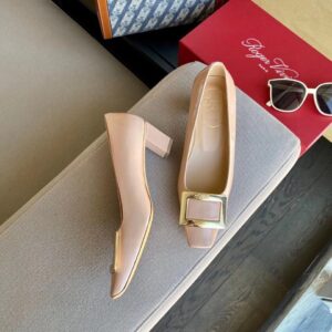 Replica Roger Vivier Belle Vivier 45mm Pumps In Nude Patent Leather 2