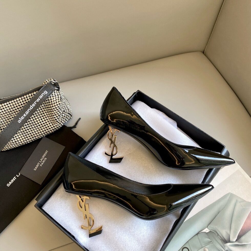 Replica Saint Laurent Opyum Pumps 85mm In Patent Leather with Gold Heel 112