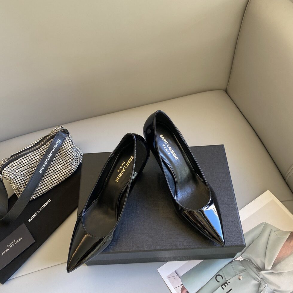 Replica Saint Laurent Opyum Pumps 85mm In Patent Leather with Black Heel 112