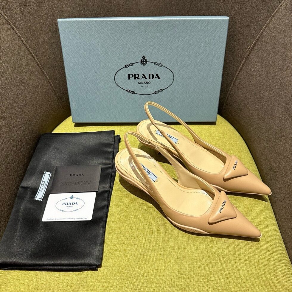 Replica Prada Slingback Pumps in Powder Padded Leather 109