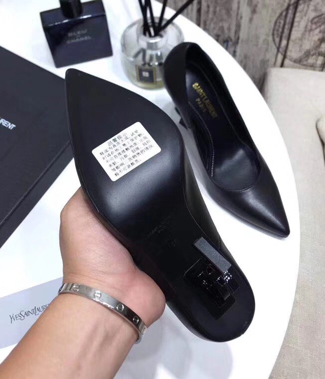 Replica Saint Laurent Opyum 110 Pumps In Lambskin with Black Heel 106