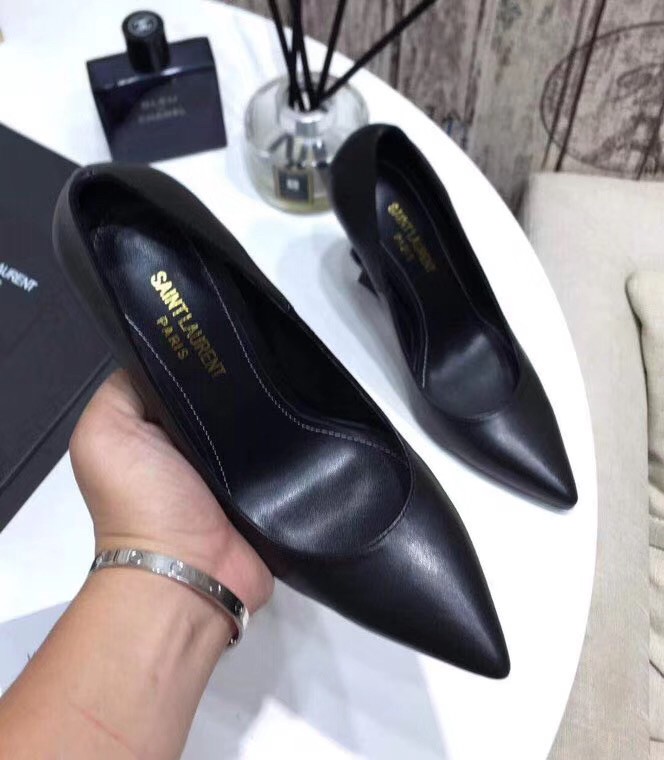 Replica Saint Laurent Opyum 110 Pumps In Lambskin with Black Heel 108