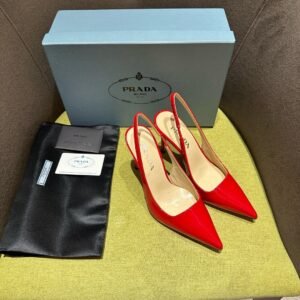 Replica Prada Slingbacks Pumps 95mm In Red Patent Leather 2