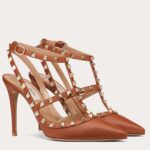 Replica Valentino Rockstud Ankle Strap Pumps 100mm In Brown Calfskin