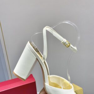 Replica Valentino One Stud Pumps 90mm In White Patent Leather 2