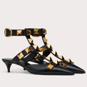 Replica Valentino Roman Stud Pumps 40mm In Black Calfskin