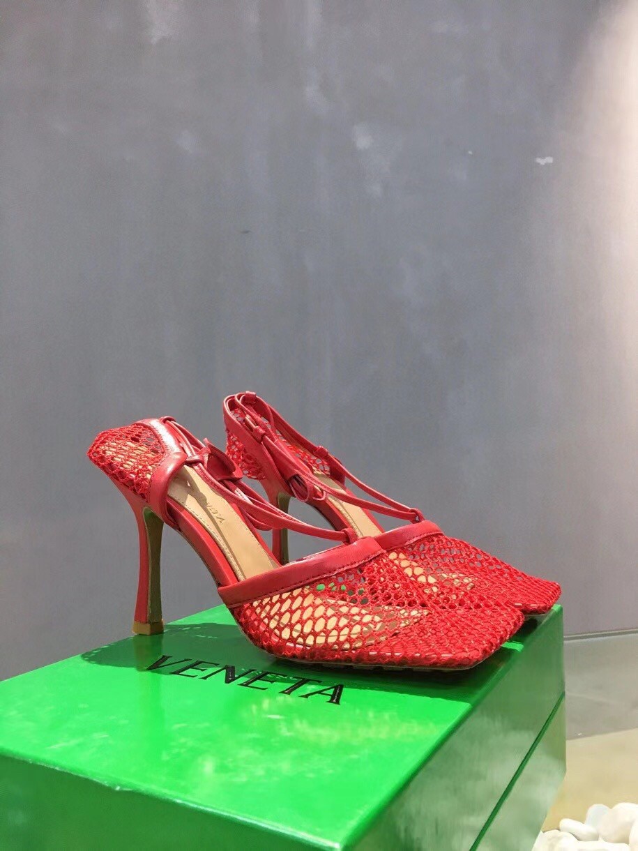 Replica Bottega Veneta Stretch Sandals In Red Mesh 108