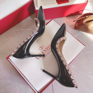 Replica Valentino Rockstud Pumps 100mm In Black Patent Leather 2