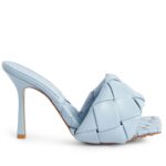 Replica Bottega Veneta Lido Sandals In Light Blue Intrecciato Leather