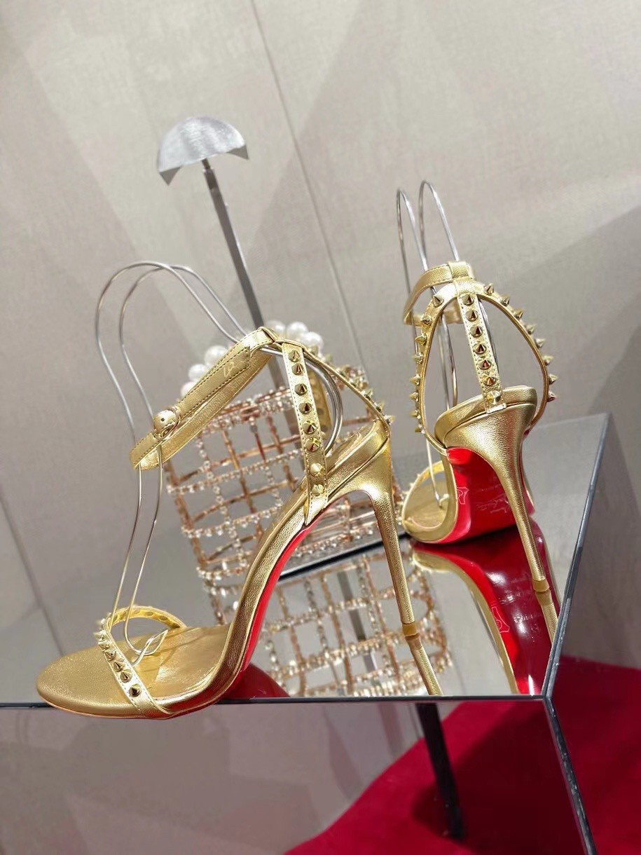 Replica Christian Louboutin So Me 100mm Sandals In Gold Leather 109