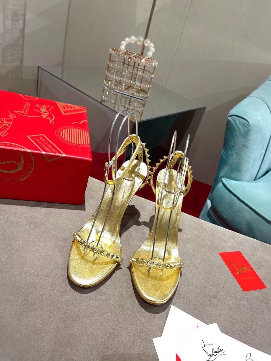 Replica Christian Louboutin So Me 100mm Sandals In Gold Leather 111