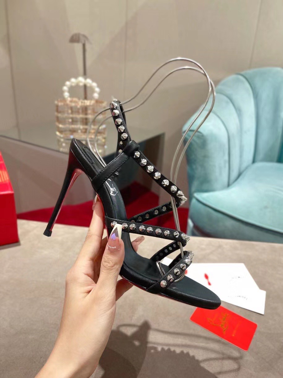 Replica Christian Louboutin Spikita Strap 100mm Sandals In Black  Leather 105