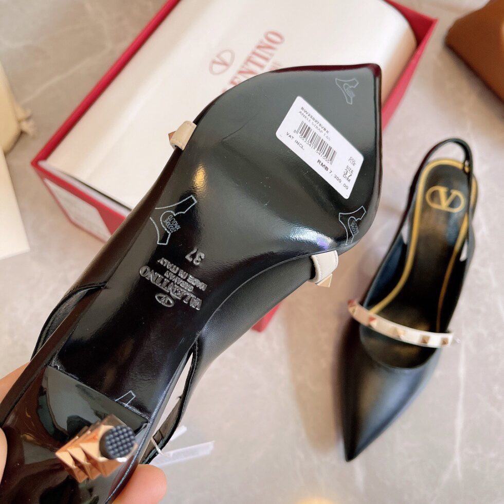 Replica Valentino Black Rockstud Slingback Pumps With 70mm Sculpted Heel 108