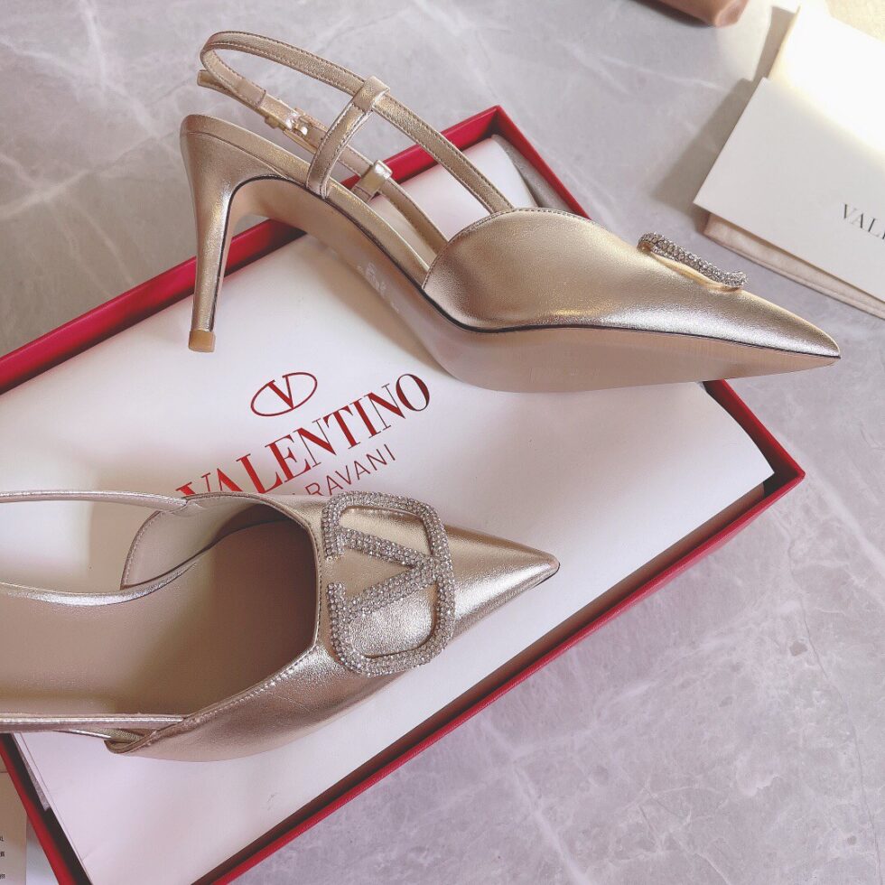 Replica Valentino Vlogo Slingback Pumps 80mm In Platinum Lambskin 107