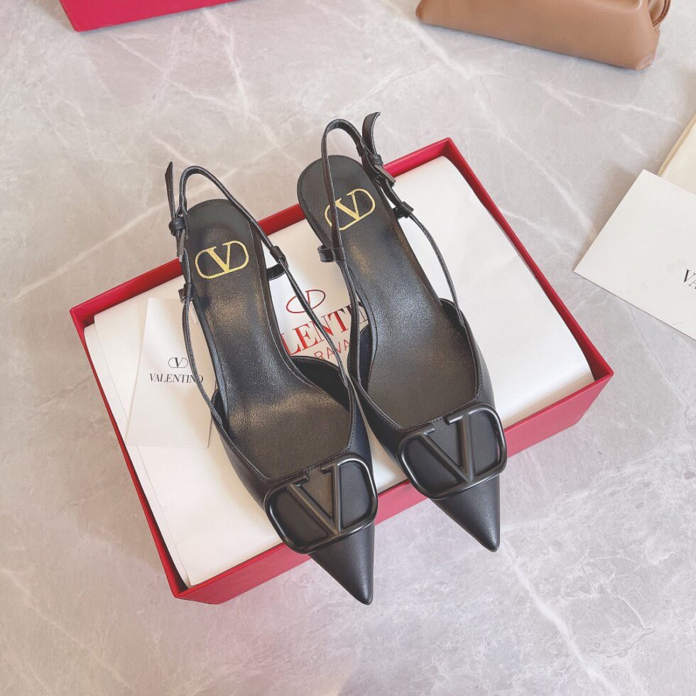 Replica Valentino Vlogo Slingback Pumps 40mm In Black Calfskin 107