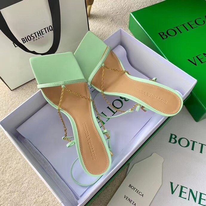 Replica Bottega Veneta Stretch Chain Sandals In Pistachio Lambskin 109