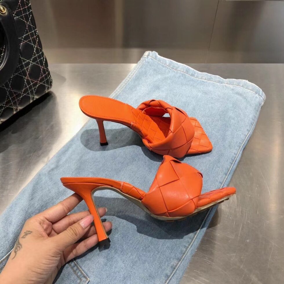 Replica Bottega Veneta Lido Sandals In Orange Intrecciato Leather 110