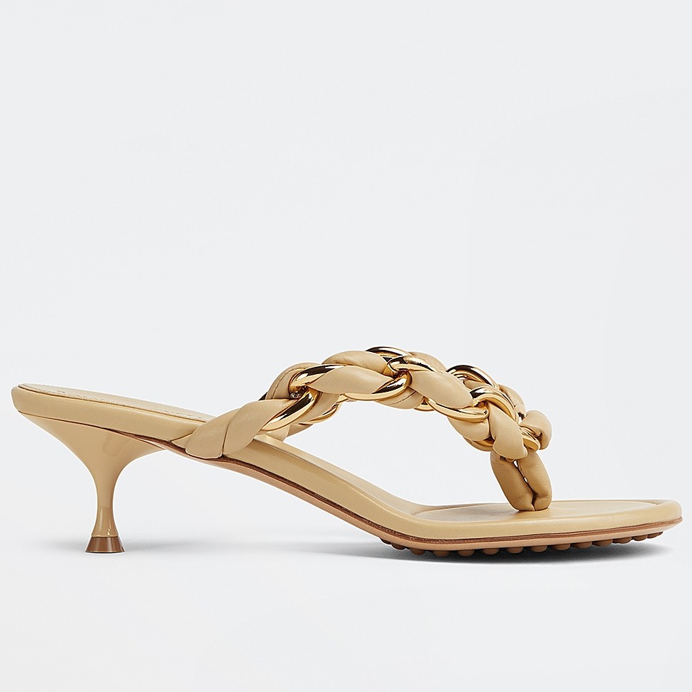 Replica Bottega Veneta Dot Thong Sandals In Beige Lambskin 104