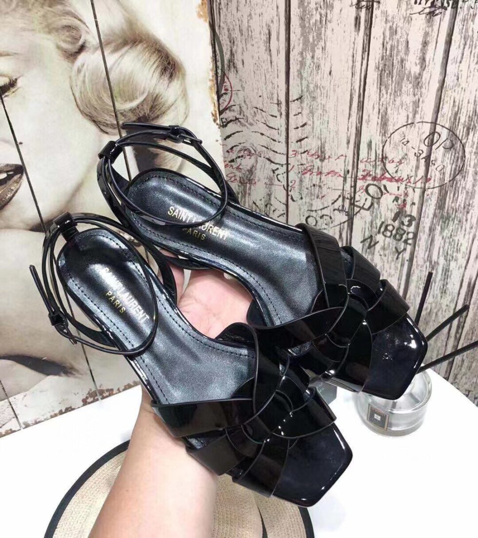 Replica Saint Laurent Tribute Flat Sandals In Black Patent Leather 111