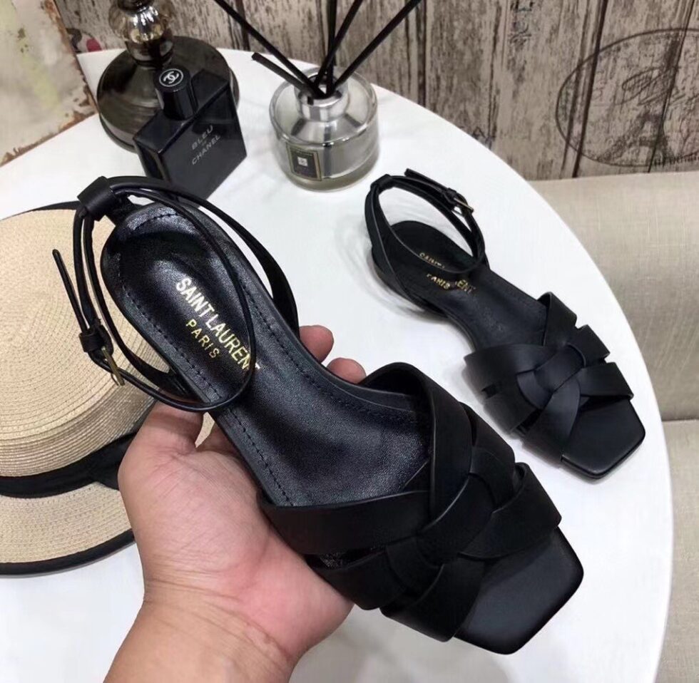 Replica Saint Laurent Tribute Flat Sandals In Black Calfskin 106