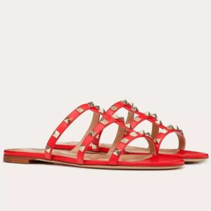 Replica Valentino Garavani Rockstud Flat Sandals In Red Calfskin