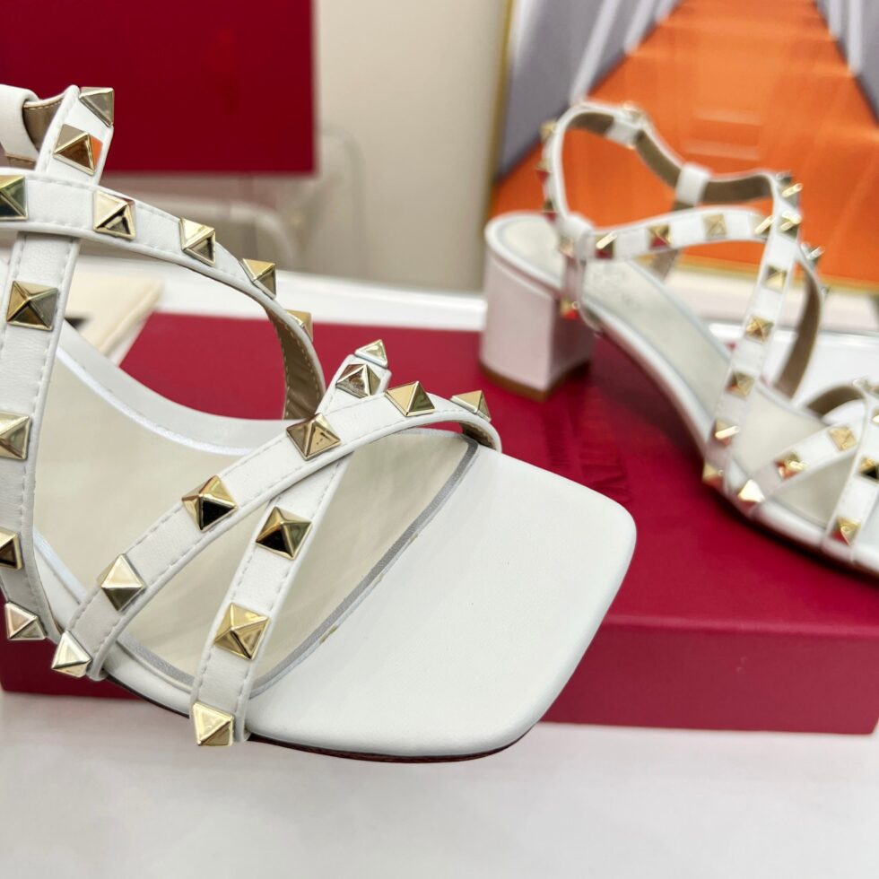 Replica Valentino Rockstud Sandals 60MM with Straps in White Leather 106