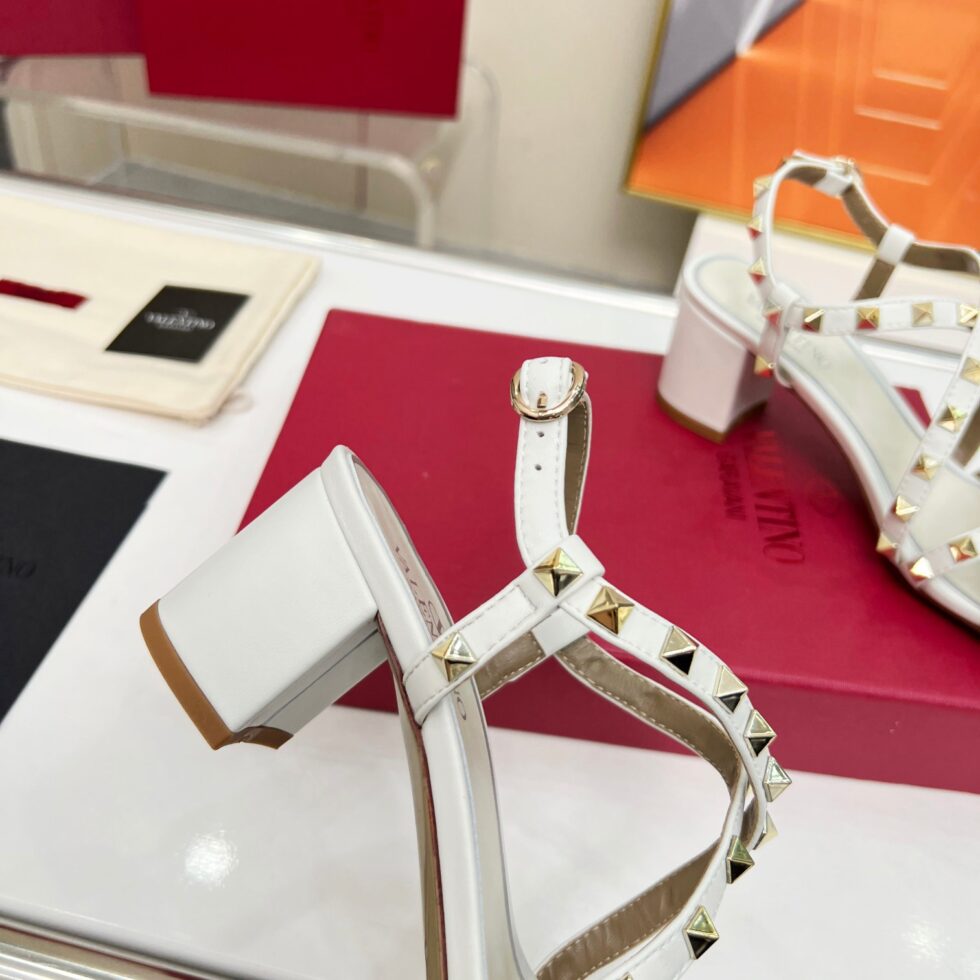 Replica Valentino Rockstud Sandals 60MM with Straps in White Leather 107