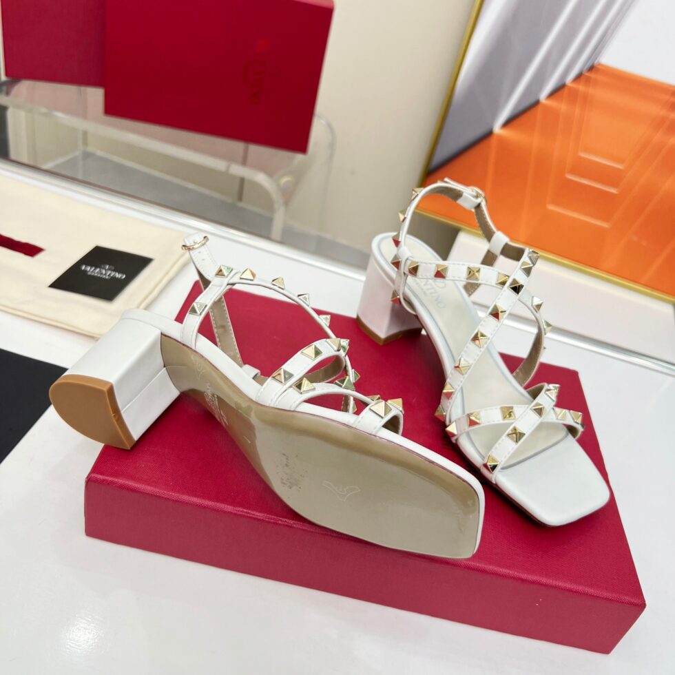 Replica Valentino Rockstud Sandals 60MM with Straps in White Leather 109